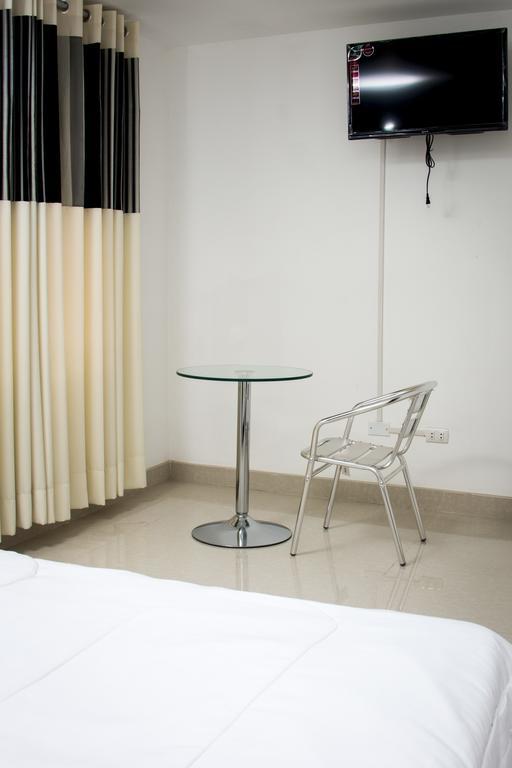 Hostal Santa Rosa Caraz Phòng bức ảnh